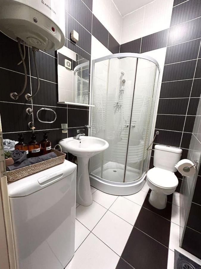 S11 Appartement Novi Sad Buitenkant foto